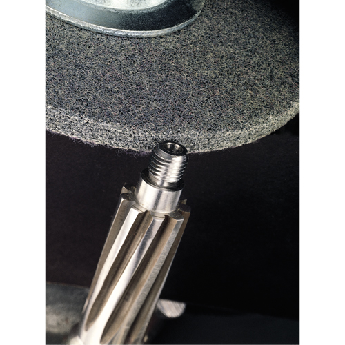 Scotch-Brite EXL Unitized Deburring Wheels, 1" x 1", 3/16" Arbor, 2A Grit, Aluminum Oxide Meunier Outillage Industriel