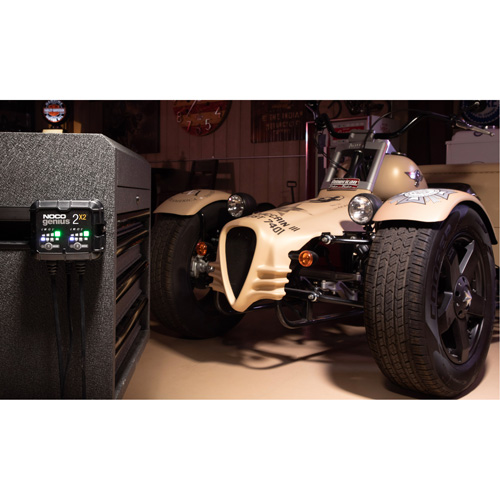 Genius&reg; 2X2 2-Bank, 4-Amp Battery Charger Meunier Outillage Industriel