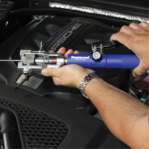 Universal Hydraulic Flaring Tool Set with Blue Handle & Adapter Set Meunier Outillage Industriel