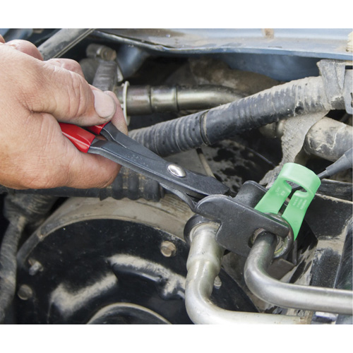 Pince de d&eacute;connexion pour carburant et climatisation Meunier Outillage Industriel