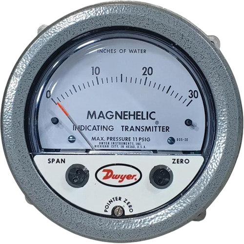 605 Series Magnehelic&reg; Differential Pressure Gauge & Indicating Transmitter, 4" , 0 - 30 in. w.c., Panel Mount, Analogue Meunier Outillage Industriel