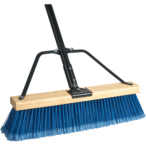 Balai-brosse &agrave; manche renforc&eacute; Ryno, 36", Fin, Soies PVC Meunier Outillage Industriel
