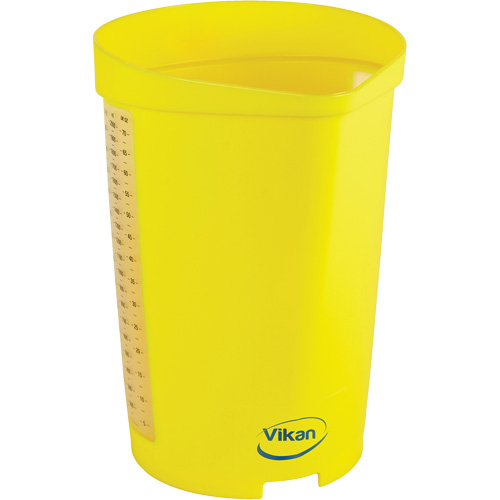 Cruche gradu&eacute;e, Plastique, Jaune, 65 oz Meunier Outillage Industriel
