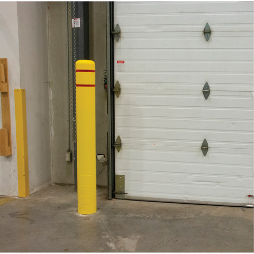 Capuchon en poly&eacute;thyl&egrave;ne pour borne de protection, 4-1/2" dia. x 52" l, Rouge/Jaune Meunier Outillage Industriel
