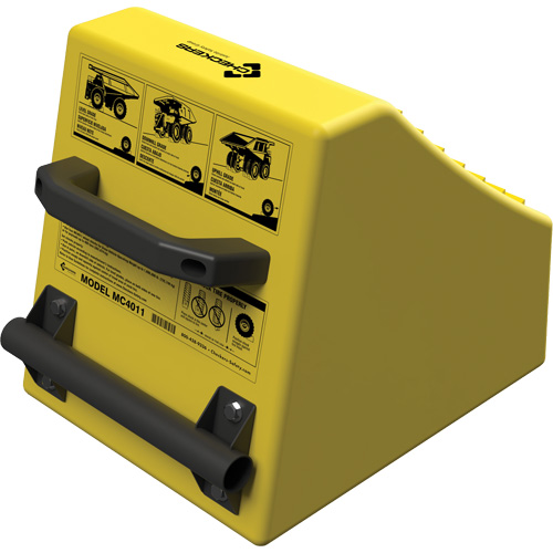 Cale de roue ultra-robuste pour l'exploitation mini&egrave;re Checkers Safety, PEHD, Jaune, 14-1/2" la x 17-1/2" p x 16" h Meunier Outillage Industriel