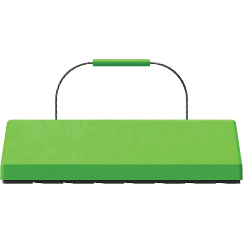 Cale de roue pour avion Checkers Safety SafeRay avec poign&eacute;e &agrave; c&acirc;ble & patin en caoutchouc, Ur&eacute;thane, Vert fluorescent, 24" la x 8" p x 6" h Meunier Outillage Industriel