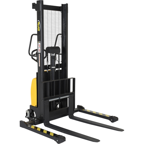 Gerbeur pour chariot &eacute;l&eacute;vateur, Fonctionnement &eacute;lectrique, Capacit&eacute; 2000 lb, Lev&eacute;e max 63" Meunier Outillage Industriel