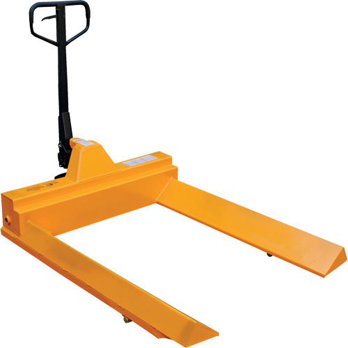 Transpalette pour mat&eacute;riaux en rouleaux, Acier, 48" lo x 7,5" la, Capacit&eacute; 4000 lb Meunier Outillage Industriel
