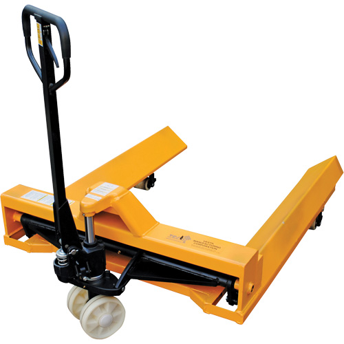 Transpalette pour mat&eacute;riaux en rouleaux, Acier, 48" lo x 7,5" la, Capacit&eacute; 4000 lb Meunier Outillage Industriel