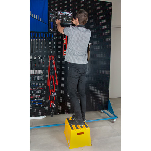 Escabeau industriel, 20-7/8" x 12-3/16" x Hauteur 12" Meunier Outillage Industriel