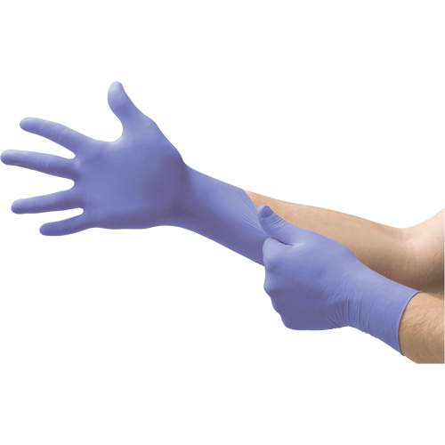 Supreno&reg; SE SU-690 Examination Gloves, Large, Nitrile, 7.1-mil, Powder-Free, Purple, Class 2 Meunier Outillage Industriel