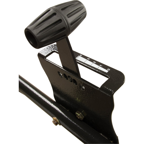 Broadcast Spreader with Stainless Steel Hardware, 27000 sq. ft., 125 lbs. capacity Meunier Outillage Industriel