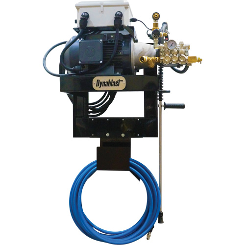 Laveuse &agrave; pression &agrave; eau chaude et froide murale 575V, &eacute;lectrique, 1900 PSI, 4 gal./min Meunier Outillage Industriel