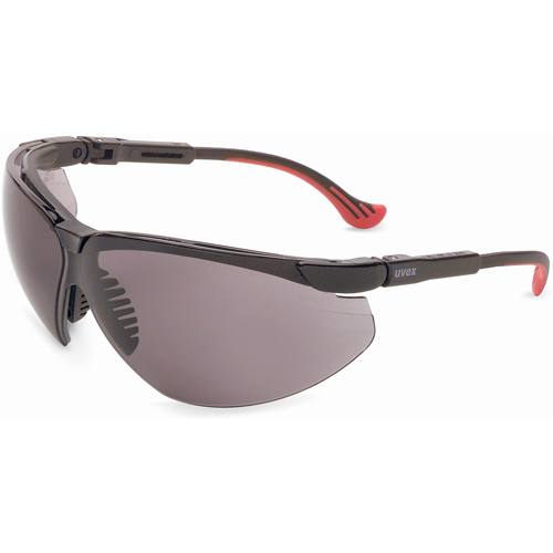 Uvex&reg; Genesis&reg; XC Safety Glasses, Grey/Smoke Lens, Anti-Scratch, Meets/Exceeds CSA Z94.3 Meunier Outillage Industriel