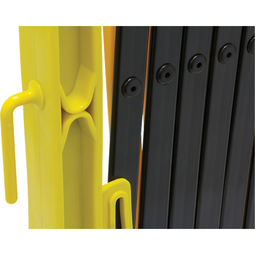 Xpandit Barricade, 36" H x 11.5' L, Black/Yellow Meunier Outillage Industriel