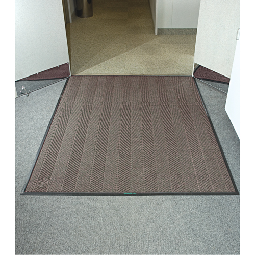 Waterhog&reg; Eco Elite Matting, Wiper/Scraper, 6' x 8' x 3/8", Chestnut Brown Meunier Outillage Industriel
