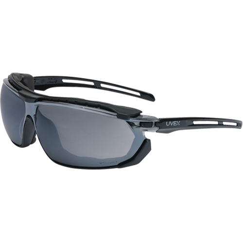 Lunettes de s&eacute;curit&eacute; &eacute;tanches Uvex Tirade, Lentille Argent/Miroir, Antibu&eacute;e, ANSI Z87+/R&eacute;pond ou surpasse la norme CSA Z94.3 Meunier Outillage Industriel