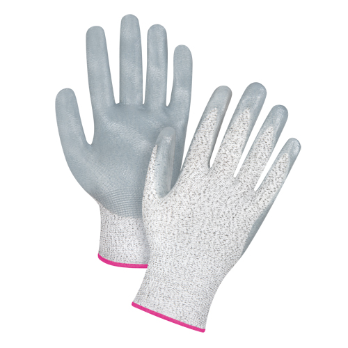 Gants haute performance r&eacute;sistants &agrave; la coupe, Taille 5/2T-petit, Calibre 13, Rev&ecirc;tement Nitrile, Enveloppe en PEHP, ANSI/ISEA 105 niveau 4/EN 388 niveau 5 Meunier Outillage Industriel