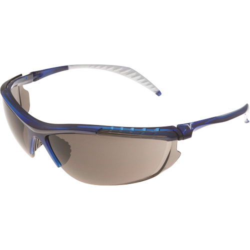 Lunettes de s&eacute;curit&eacute; Veratti 307, Lentille Grise/fum&eacute;e, Anti-&eacute;gratignures, ANSI Z87+/R&eacute;pond ou surpasse la norme CSA Z94.3 Meunier Outillage Industriel