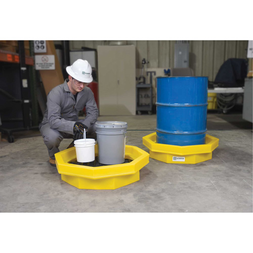 Ultra-Drum Tray avec grille, 32" lo x 32" la x 8,1" h, Cap. de d&eacute;versement 21,1 gal. US Meunier Outillage Industriel