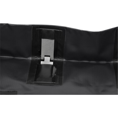 Collapsible Berm, 30 US gal. Capacity, 3' W x 3' L x 6" H, Snap-Up Bracket Meunier Outillage Industriel