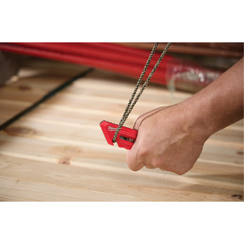 Couteau utilitaire compact pour usage multiple Meunier Outillage Industriel