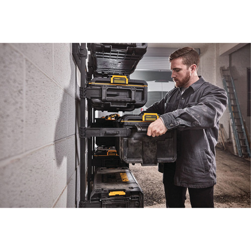 Grande boîte &agrave; outils ToughSystem 2.0, 21-3/4" x 14-3/4" x 12-3/8", Noir Meunier Outillage Industriel