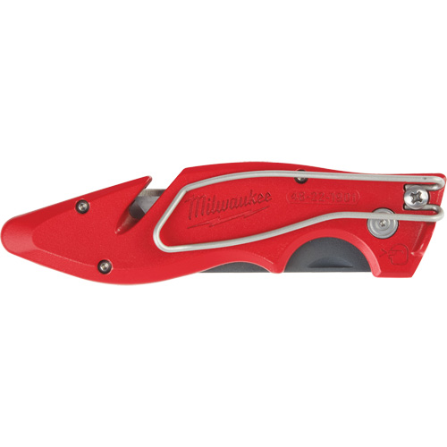 Couteau utilitaire rabattable Fastback, 2" lame, lame en Acier au carbone, poign&eacute;e en M&eacute;tal Meunier Outillage Industriel