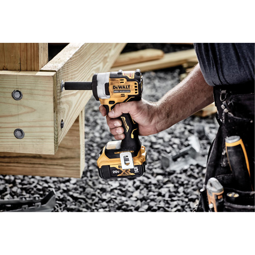 MAX* Cordless Impact Wrench with Hog Ring Anvil (Tool Only), 20 V, 3/8" Socket Meunier Outillage Industriel