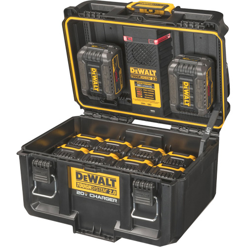 Chargeur 20V &agrave; deux ports ToughSystem 2.0, 14" x 15" x 9", Noir/Jaune Meunier Outillage Industriel