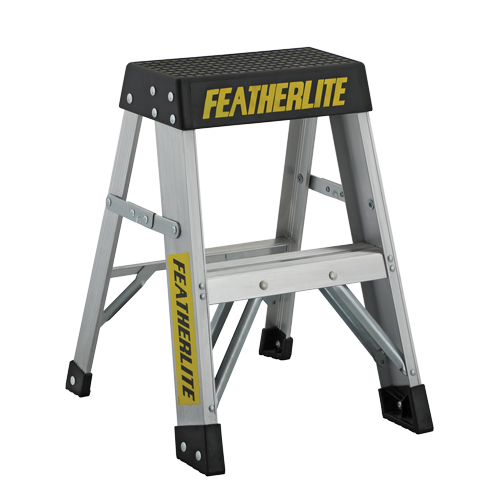 Escabeaux industriels extra robustes, 2', Aluminium, Capacit&eacute; 300 lb, Type 1A Meunier Outillage Industriel