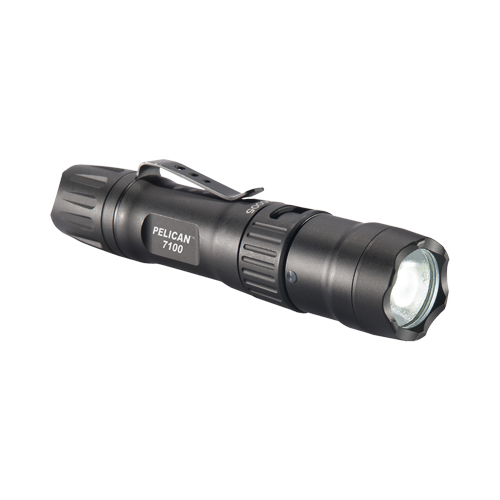7100 Tactical Flashlight, LED, 695 Lumens, AA Batteries Meunier Outillage Industriel