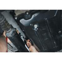 Trousse de conversion pour remplissage de fluide &agrave; transmission automatique Meunier Outillage Industriel