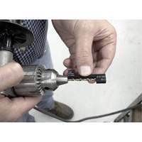 Gabarit de perçage de collecteur pour GM 4,8 L; 5,3 L et 6 L Meunier Outillage Industriel