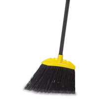 Jumbo Smooth Sweep Angle Broom, 56-7/8" Long JD647 | Meunier Outillage Industriel