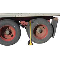 Ergo Handle Wheel Chock, 9-1/4" x 8" x 6", Black KI275 | Meunier Outillage Industriel