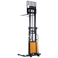 Gerbeur pour chariot &eacute;l&eacute;vateur, Fonctionnement &eacute;lectrique, Capacit&eacute; 2000 lb, Lev&eacute;e max 118" Meunier Outillage Industriel