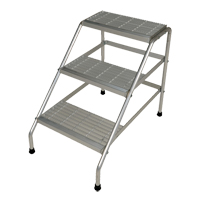 Aluminum Step Stand, 3 Steps, 34-9/16" x 22-13/16" x 30" High NKH898 | Meunier Outillage Industriel