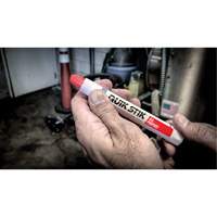 Quik Stik&reg; Twist-Up Paint Markers, Solid Stick, White Meunier Outillage Industriel