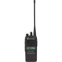 CP185 Series Portable Radio, VHF/UHF Radio Band, 16 Channels, 250 000 sq. ft. Range SGM904 | Meunier Outillage Industriel