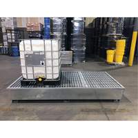 Ultra-Twin IBC Spill Pallet en acier, Capacit&eacute; de d&eacute;versement 370 gal. US, 103,8" x 26,8" x 51,1" Meunier Outillage Industriel
