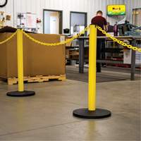 Industrial Stanchion Kit with Plastic Chain, 37" High, Red Meunier Outillage Industriel