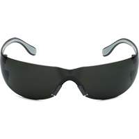 Lunettes de s&eacute;curit&eacute; Adapt Lite, Lentille Fum&eacute;e, Antibu&eacute;e/Anti-&eacute;gratignures, ANSI Z87+/R&eacute;pond ou surpasse la norme CSA Z94.3 Meunier Outillage Industriel