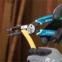 Outil polyvalent Klein-Kurve pour d&eacute;nuder, couper et sertir les fils, 8-1/4" lo, 8 - 20 AWG Meunier Outillage Industriel